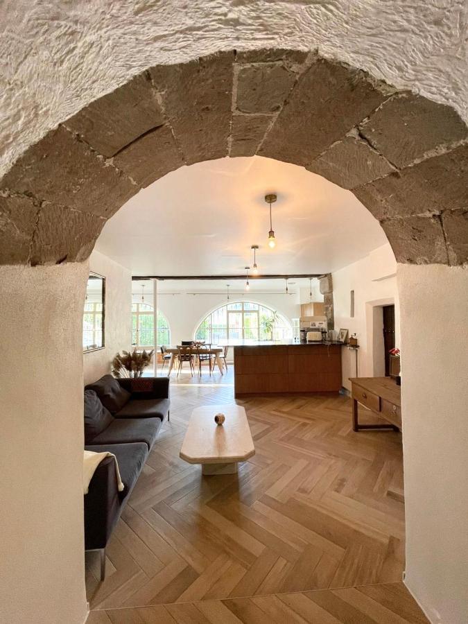 Superbe Appartement Au Chateau D'Allaman De 80M2 リュグラン エクステリア 写真